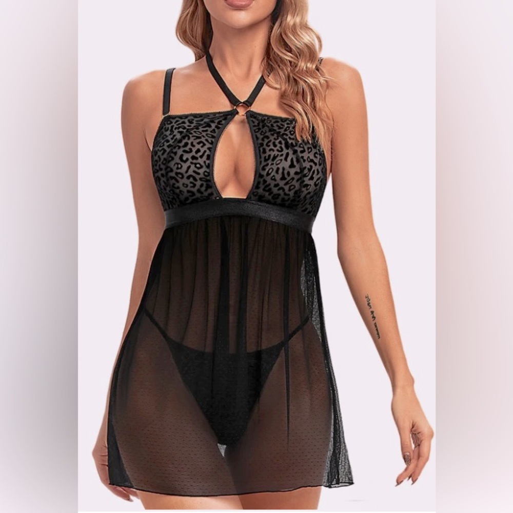 Women's black sexy pajamas made of see-through material, size -S. NWT